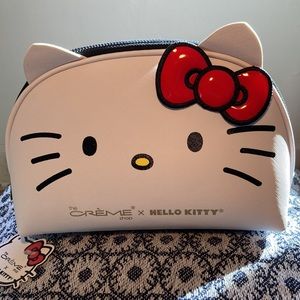 HELLO KITTY makeup bag